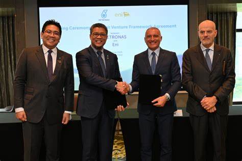 Eni, Petronas partner to combine assets in Malaysia and Indonesia