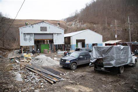 Coal to crypto: The gold rush bringing bitcoin miners to Kentucky - Context