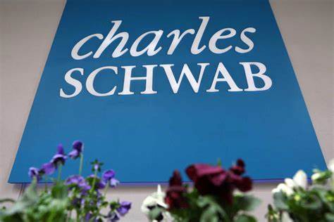 Schwab’s Net New Assets Drop in April. Blame Tax Season