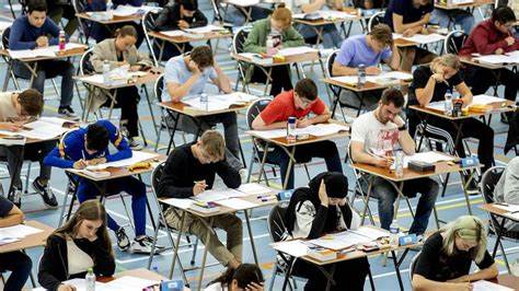 The CFA now has crypto questions. See if you can get them right - DLNews