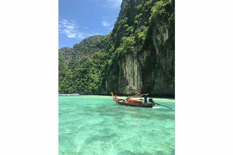 Digital Payments in Phuket: Transforming USD to BTC Transactions for Tourists