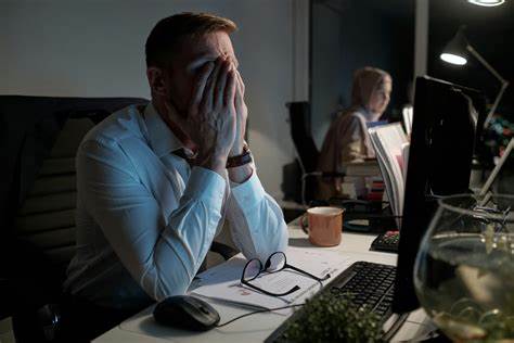 AI warnings are the new layoff threats