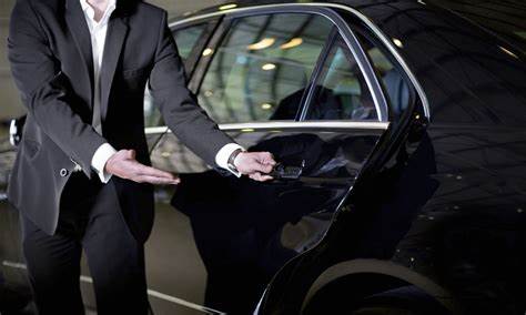 Chauffeur Knowledge and the Impending AI Crack-Up