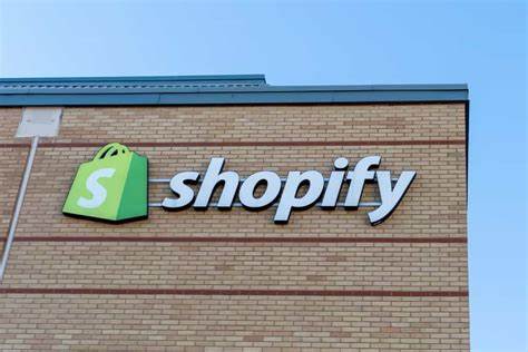 Shopify Teams Up With Coinbase, Stripe To Roll Out USDC Stablecoin Payments For Merchants