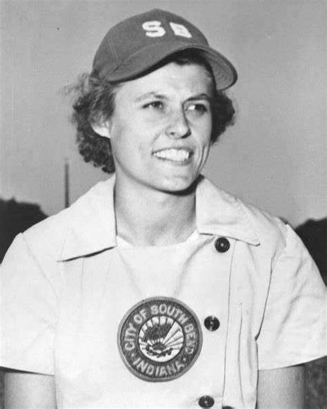 Betsy Jochum, 104, Dies; Last Original Member of Women's Baseball League