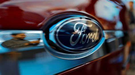 Ford Suspends Guidance, Sees $1.5 Billion Tariff Hit