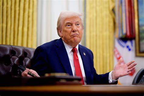 Crypto Daybook Americas: Trump Trade Tease Lifts Market While Movement's Fees Evaporate