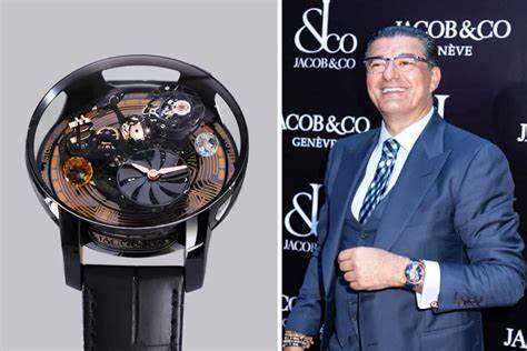  Bitcoin treasury pivot lifts luxury watchmaker stock more than 60% 