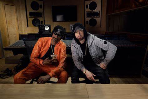Snoop Dogg und Eminem bringen Bored Ape NFTs in „Otherside“ Metaverse Performance zu VMAs – Decrypt
