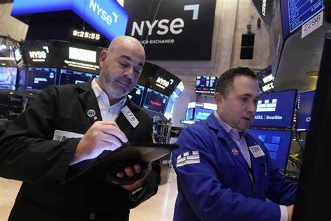 Stock market today: Dow, S&P 500, Nasdaq futures sink after Moody's downgrades US credit rating