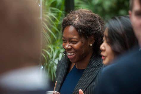 3 Reasons Women Are Less Confident About Money — And Why That Matters