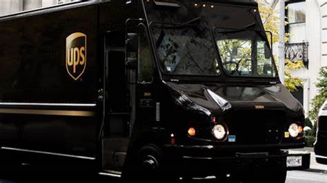 UPS Plans 20,000 Job Cuts, Backs Away From Guidance