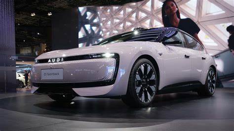 Why Western Automakers Desperately Need Help from China