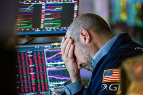 Bitcoin Slumps Below $63K, Altcoins Rekt, as Crypto Succumbs to Risk Off Mood - CoinDesk