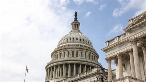 Trump Signs Landmark Crypto Law, Repeals Biden-Era IRS Rule Targeting DeFi Platforms