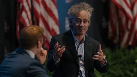 Trump Taps Palantir to Compile Data on Americans