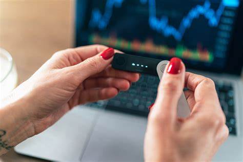 Monday's Big Crypto Movers: 3 High-Tech Tokens on the Move Today - Yahoo Finance