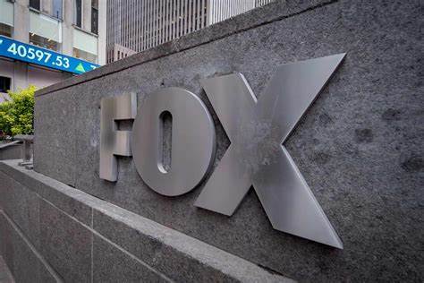 Fox Tops Estimates as Super Bowl Drives Ad Revenue Up 65%