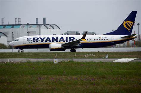 Ryanair forecasts fare rebound as consumers recover from interest-rate hit