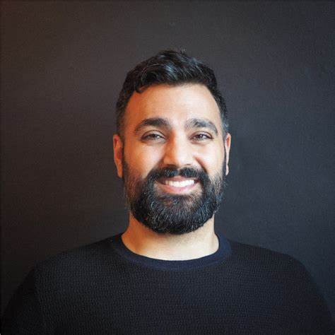 Felt's Sam Hashemi on when to ignore feedback, work trial, designers doing sales