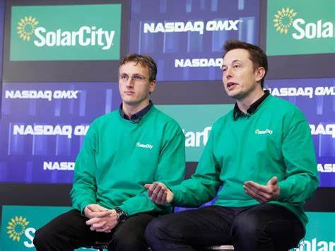 Elon Musks Cousin unter den ersten Solana-Investoren: Experte verrät – NewsBTC
