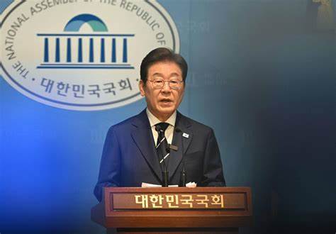 South Koreans’ support for liberal Lee Jae-myung rises ahead of election