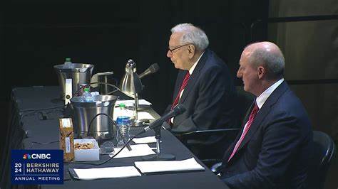 Investing Approach After Buffett Would Be ‘Identical,’ Abel Says