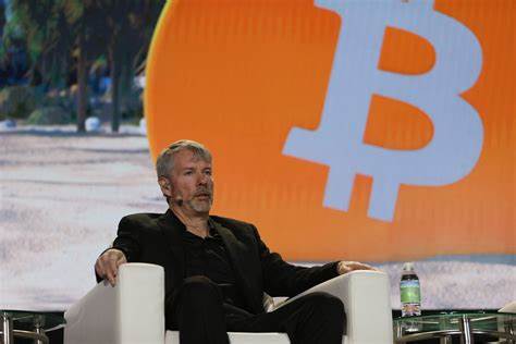 MicroStrategy's Michael Saylor Reacts to Bitcoin Price Lull - U.Today