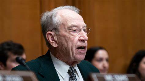 Trump threatens to veto Senate bill limiting his tariff power