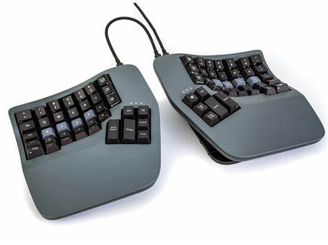 Split Keyboards Are Superior