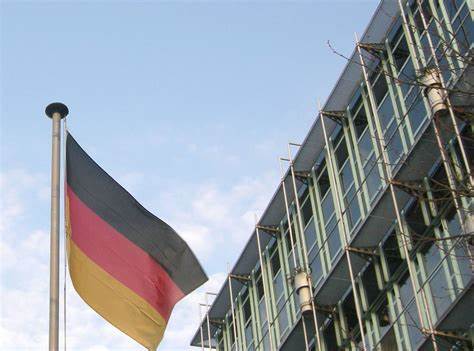 Krakens mutiger Schritt: Expansion nach Deutschland mit DLT Finance Partnership – TOKENPOST
