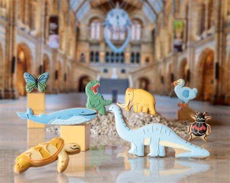 Museum-Inspired Biscuit Art