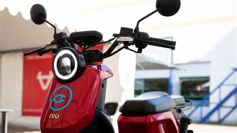 Niu Clocks 57% e-Scooter Sales Surge, But Tariffs Impact Margins