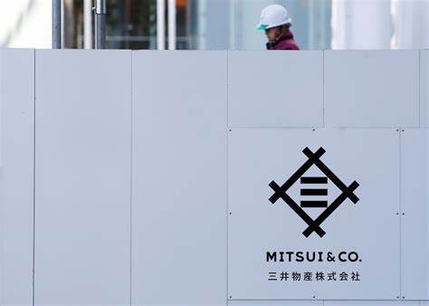 Japanese trading houses conservative on profit forecasts amid US tariffs
