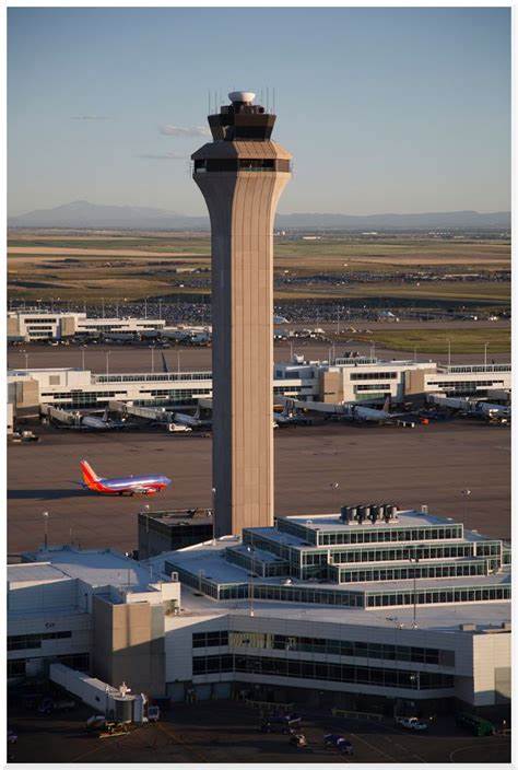 Denver airport air traffic control went out for 6 minutes on Monday, report says