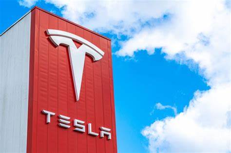 Tesla took leased cars back to use them as robotaxis, instead sold them