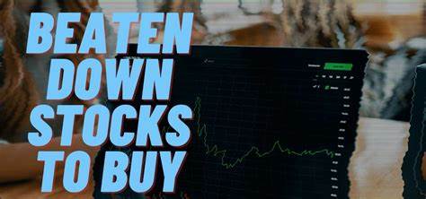 1 Beaten-Down Stock to Buy Right Now, and 1 to Avoid