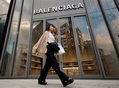 Gucci Owner Picks Auto Executive for One of Global Luxury’s Top Jobs