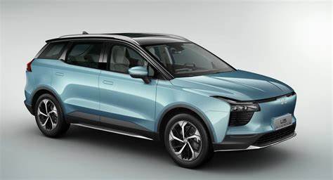 What a $15,000 Electric SUV Says About U.S.-China Car Rivalry