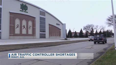 Air Canada pilot slams air traffic controller shortage to passengers on flight