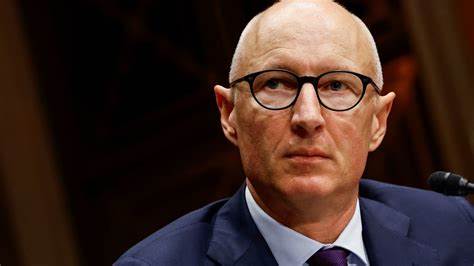 Novo Ousts CEO Jorgensen Over Competition, Share Price