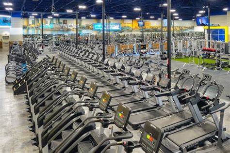 Private-Equity Firm TSG Consumer to Buy Budget Gym Chain in Latest Fitness Deal