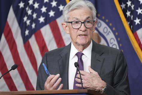 Trump Pressures Powell to Cut Rates Amid Tariff Concerns
