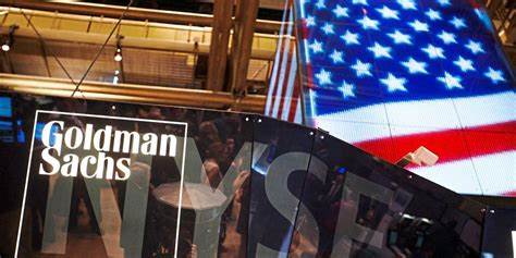 Goldman Sachs erwartet 45 % Chance auf US-Rezession und stockt Bitcoin-Position auf