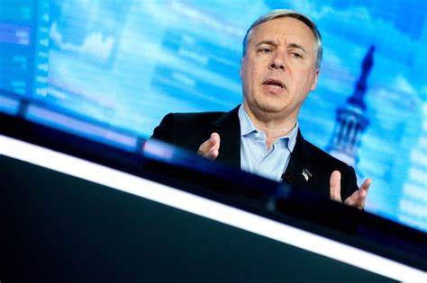 Can UnitedHealth’s New Boss Succeed Where Other ‘Boomerang’ CEOs Failed?