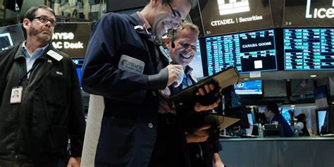 A slight sell-off by foreign investors could rock the US stock market, says veteran CIO