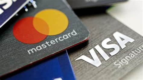 Retailers urge European Commission to crack down on Visa, Mastercard