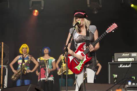The Ting Tings and that difficult second album (2012)
