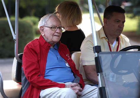 Warren Buffett shifts from finance to fun as he dumps Citigroup stake and buys up more shares in alcohol-maker Constellation