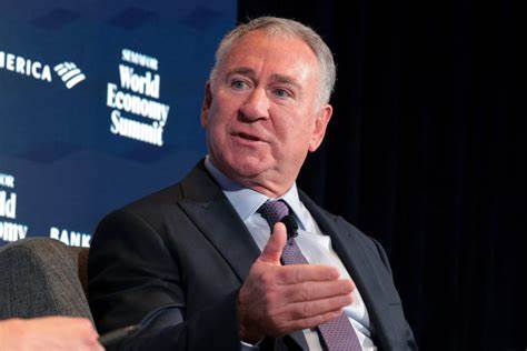 Billionaire Ken Griffin reveals the ‘wake-up moment’ in his 20s that helped drive him to success